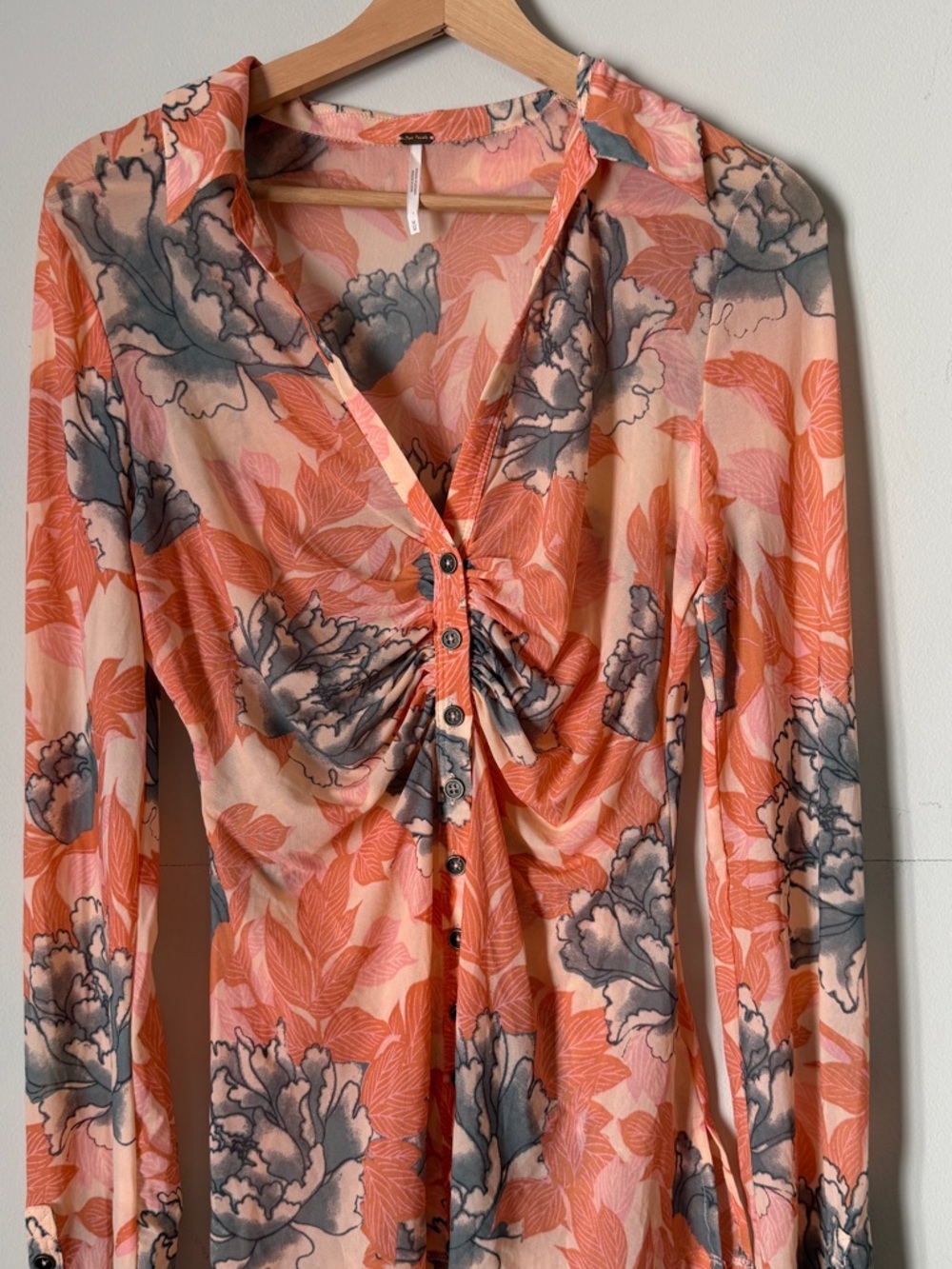 Free People - Lucky Shirtee in Peach Bloom M